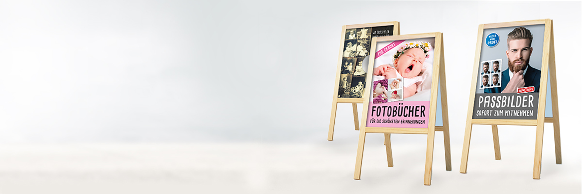 Posterboard, Standee, Display board, Foto, Anzeige