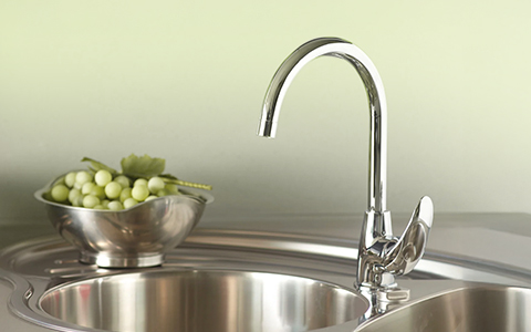 kitchen faucet, single-handle faucet, stainless steel, dual basin sink, fruit bowl