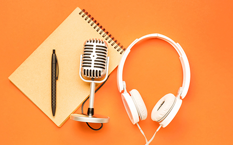 Kopfhörer, Headset, Mikrofon, Notizbuch, Stift